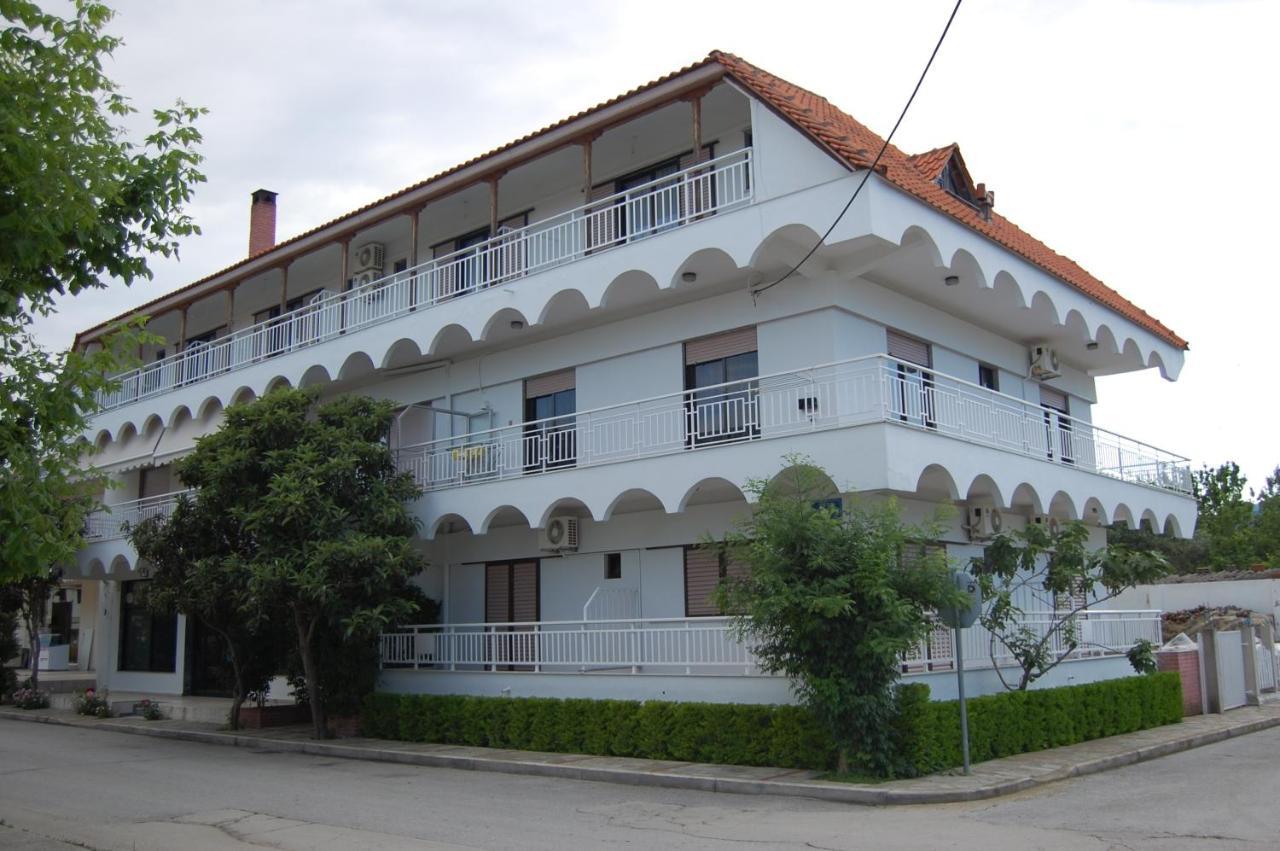 Giorgos Apartments Square Vrasná 外观 照片