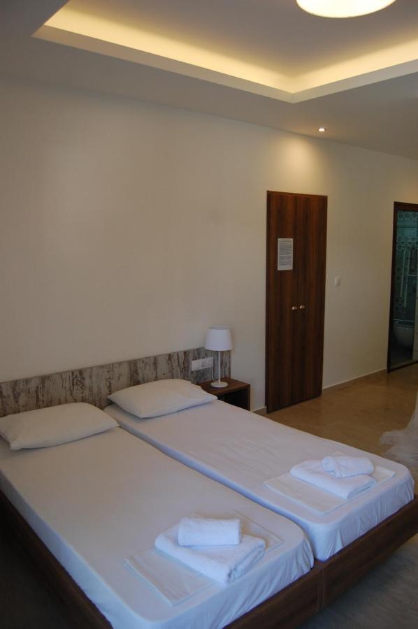 Giorgos Apartments Square Vrasná 外观 照片