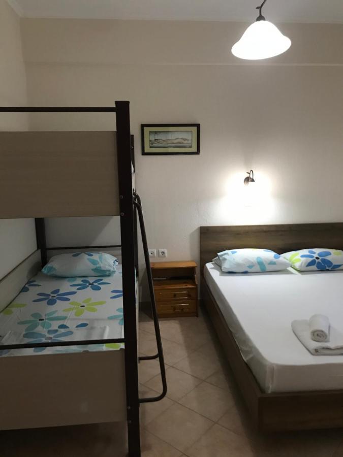 Giorgos Apartments Square Vrasná 外观 照片