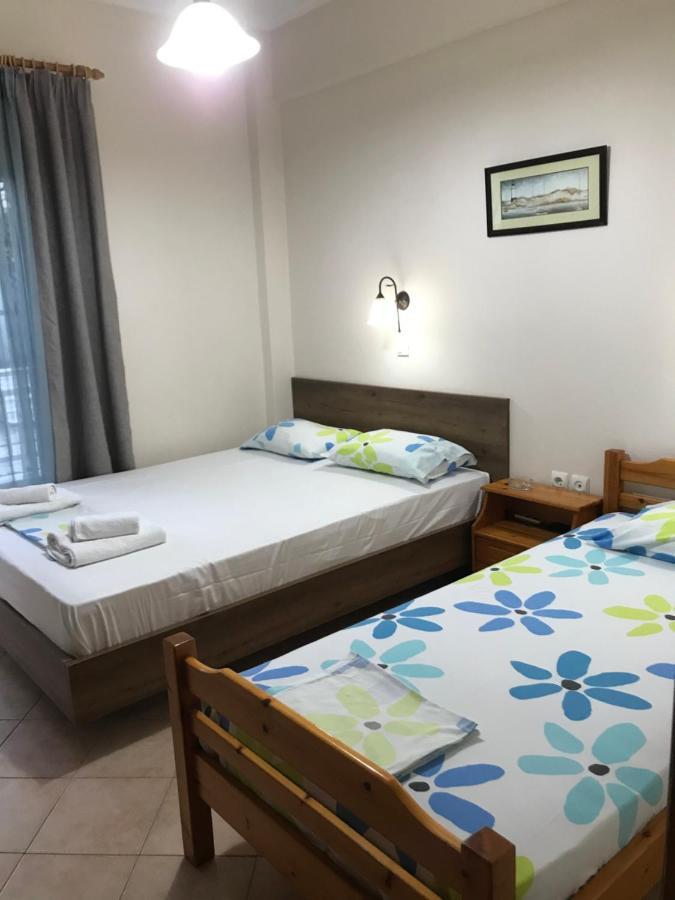 Giorgos Apartments Square Vrasná 外观 照片