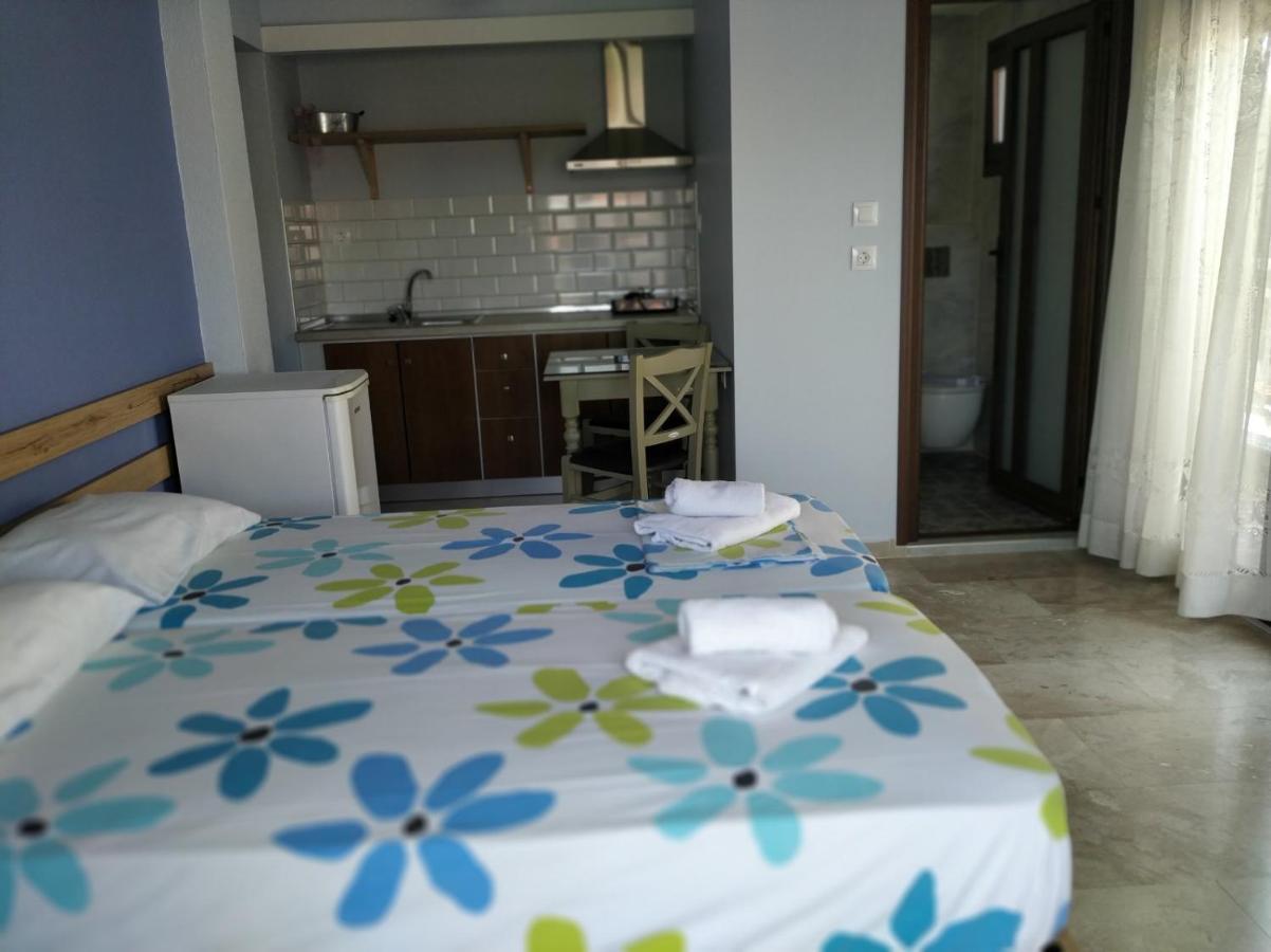 Giorgos Apartments Square Vrasná 外观 照片
