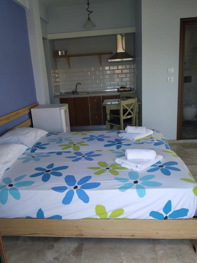 Giorgos Apartments Square Vrasná 外观 照片