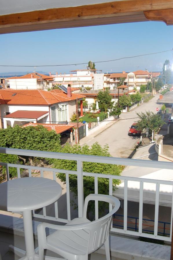 Giorgos Apartments Square Vrasná 外观 照片